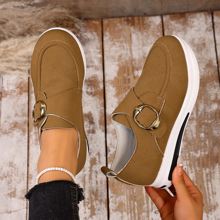Schnürschuhe mit klobigem Absatz