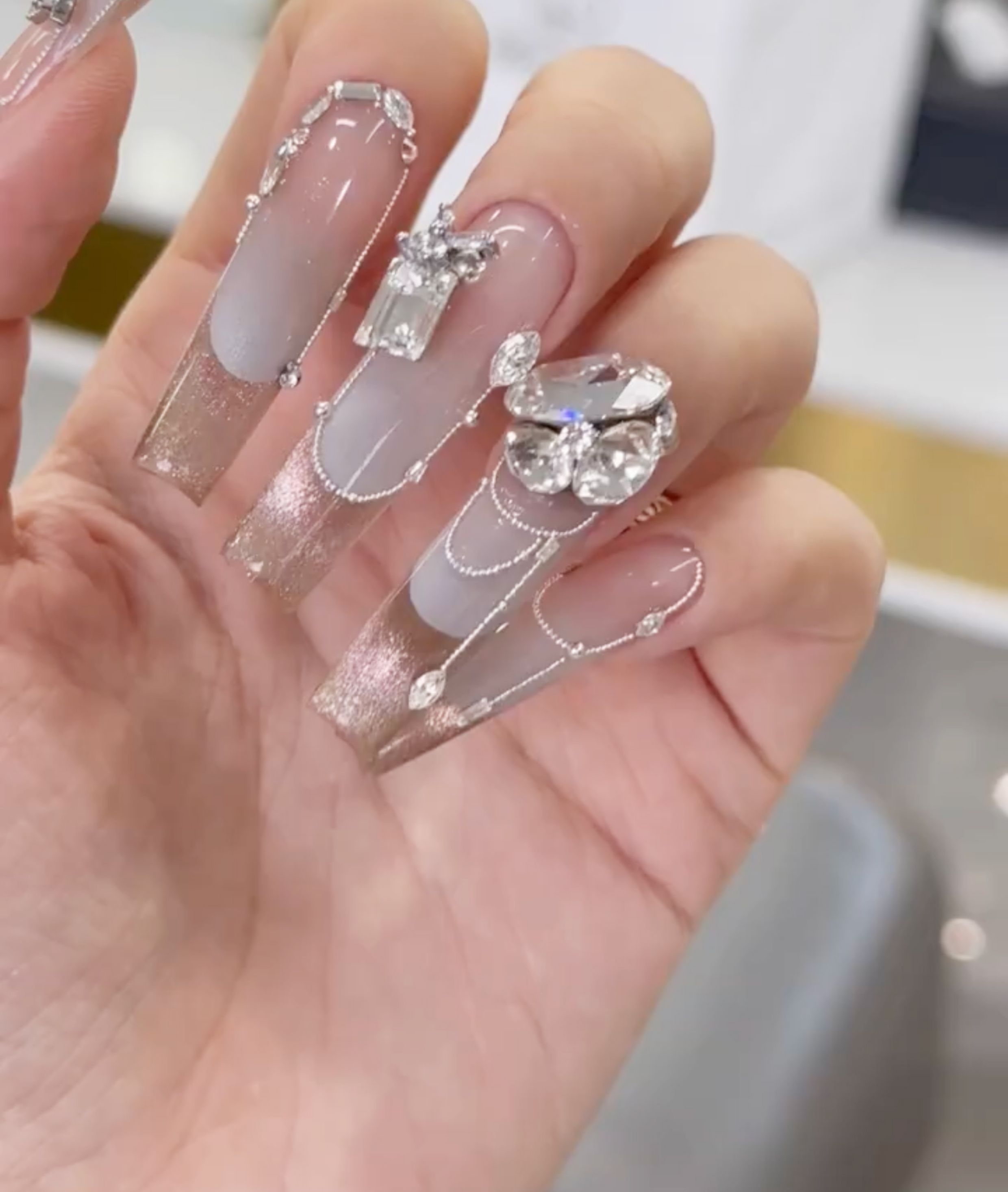 Nagelarmor