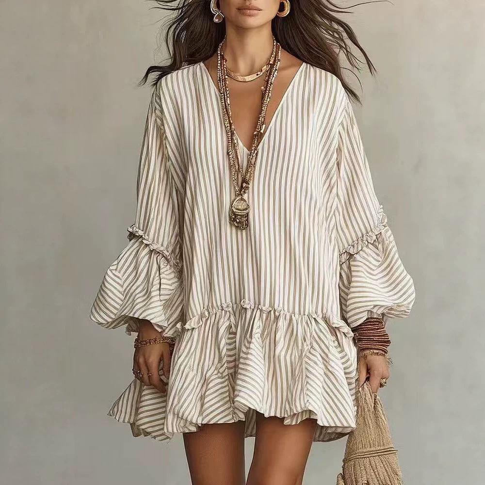 Gestreiftes Mini-Kleid mit V-Ausschnitt – Bild 7 | LuxeStyle