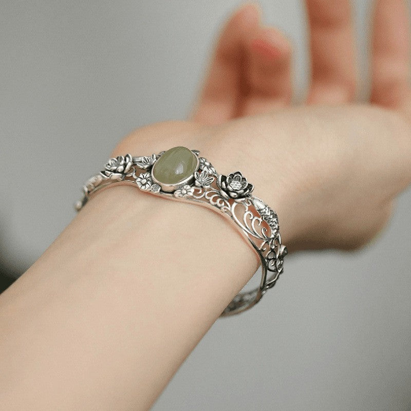 Retro-Armband mit chinesischem Lotus – Bild 3 | LuxeStyle