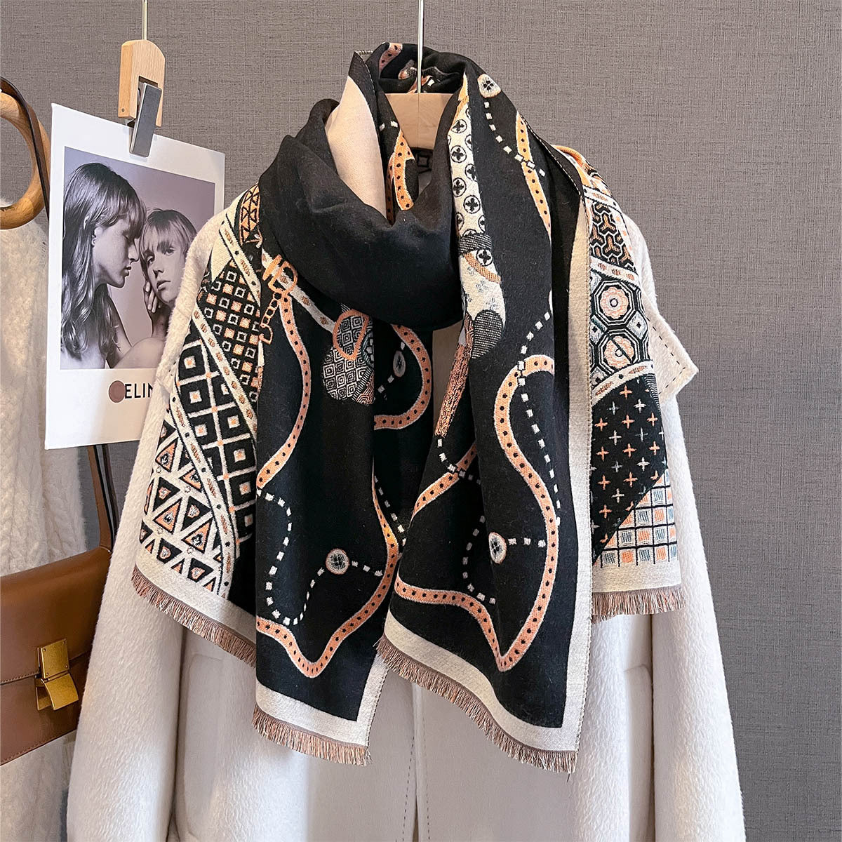 Schal mit Pferdemuster – Bild 10 | LuxeStyle