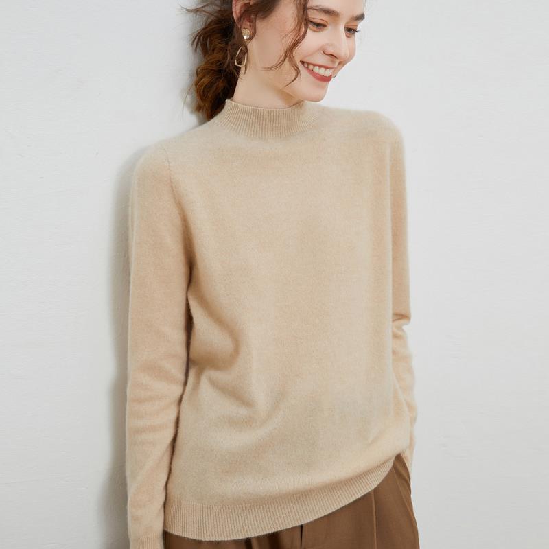 Wollpullover mit Halbkragen