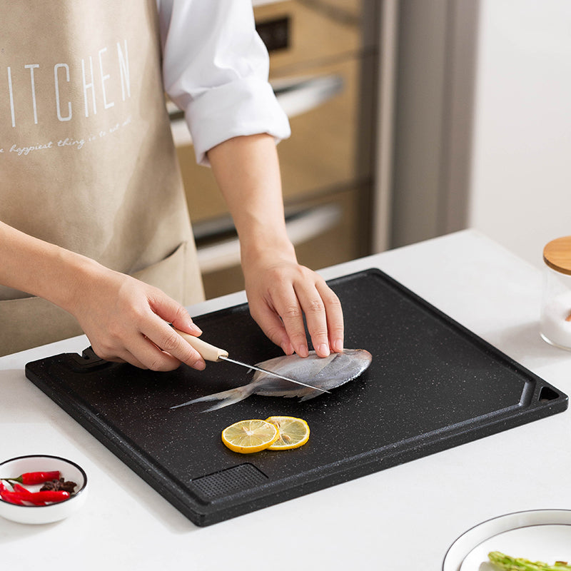 Plastik-Schneidebrett – Bild 2 | LuxeStyle