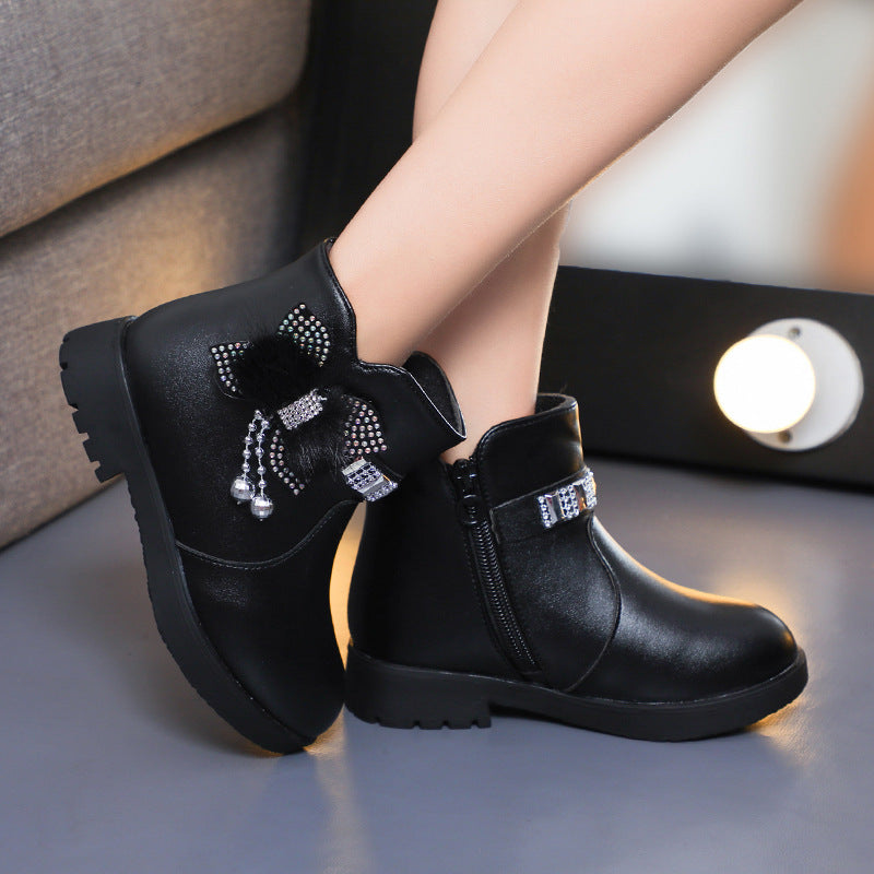 Warme Prinzessinnen-Stiefel mit Schleife – Bild 5 | LuxeStyle