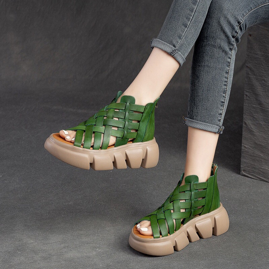 Geflochtene Sandalen mit dicker Sohle – Bild 8 | LuxeStyle