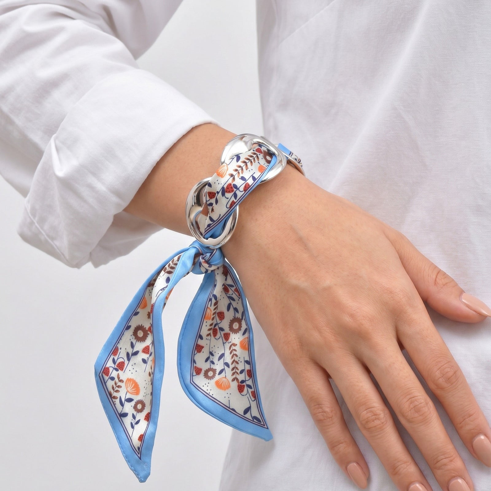 Nordisches Armband mit geometrischem Design
