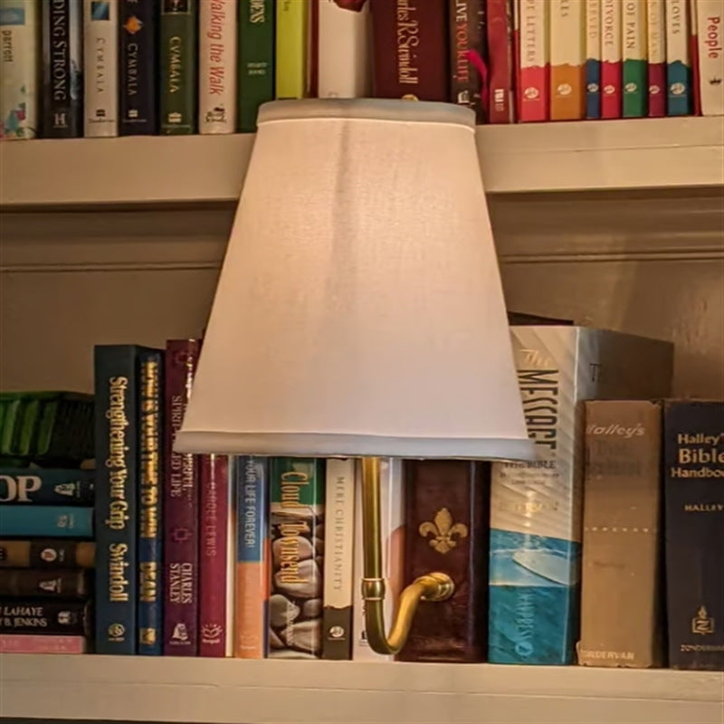 Weihnachtliche Literaturlampe – Bild 3 | LuxeStyle