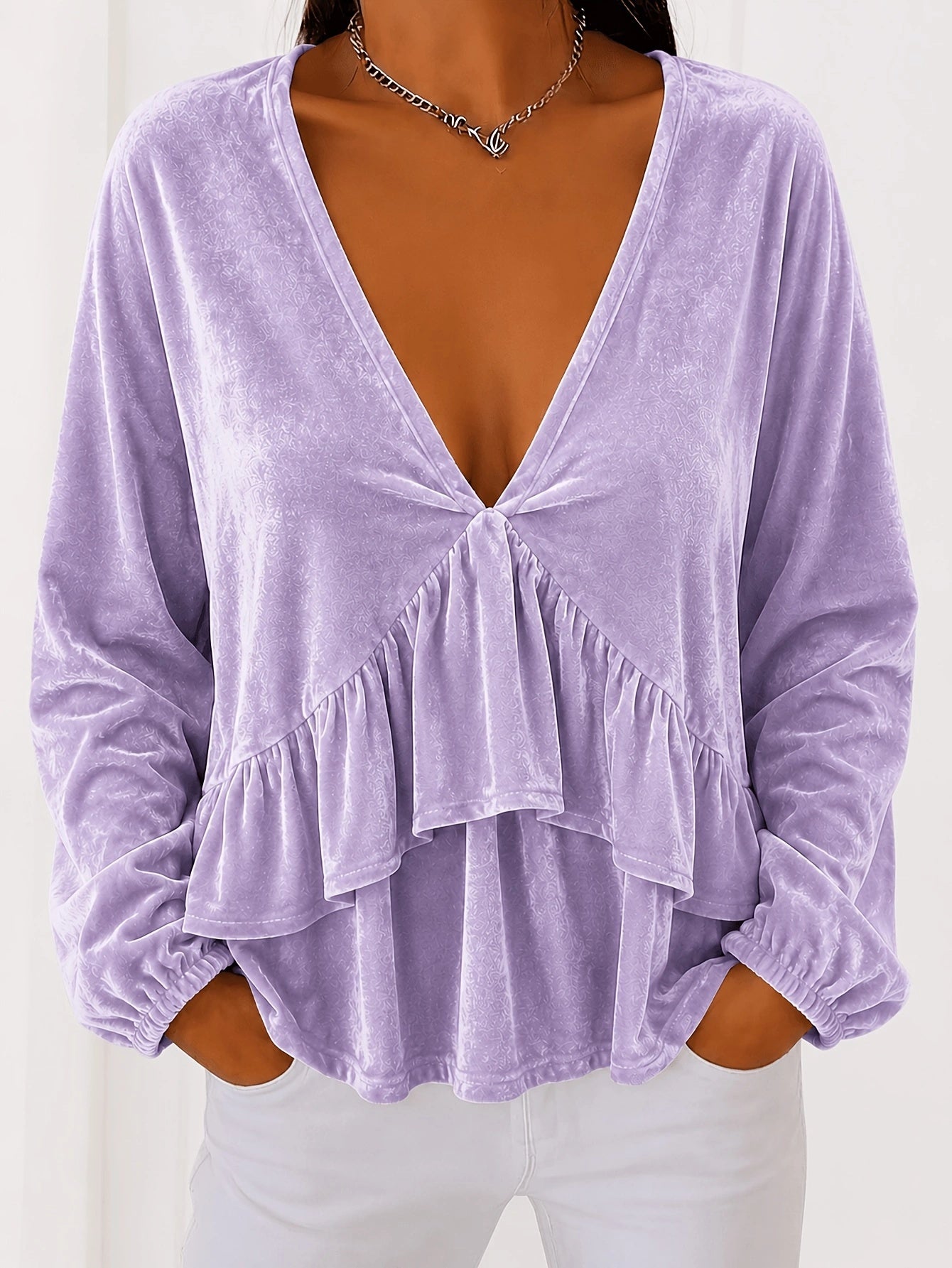 Locker geschnittenes V-Neck Top mit Spitze