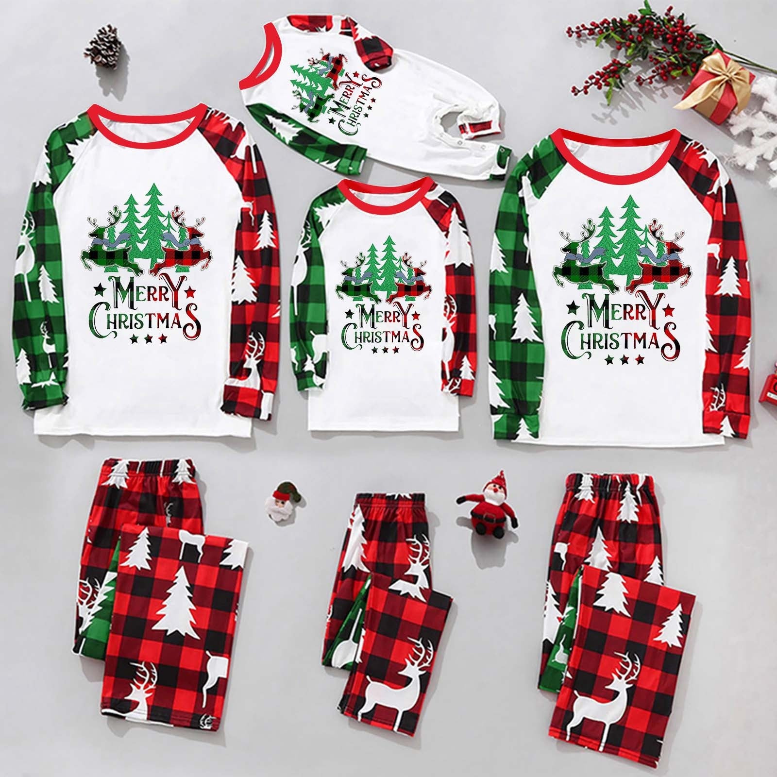 Weihnachts-Homewear im Partnerlook