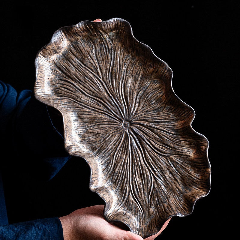 Gilt-Glazed Lotus Leaf Teetablett