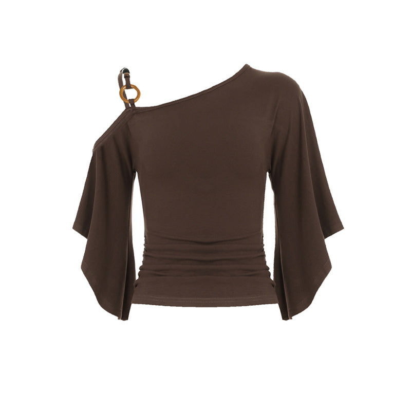 Retro Off-Shoulder T-Shirt mit ausgestellten Ärmeln – Bild 3 | LuxeStyle