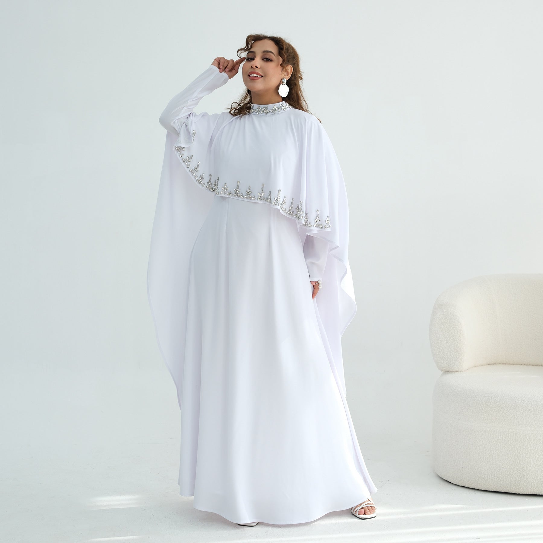 Elegantes Zweiteiliges Kleid mit Strass