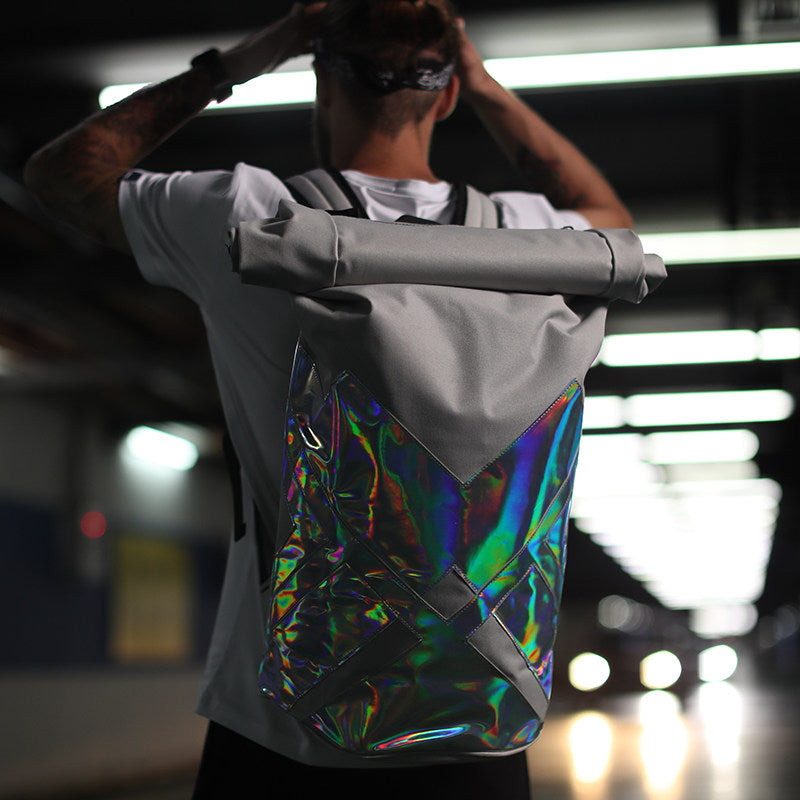 Grosser Sportrucksack mit viel Stauraum – Bild 4 | LuxeStyle