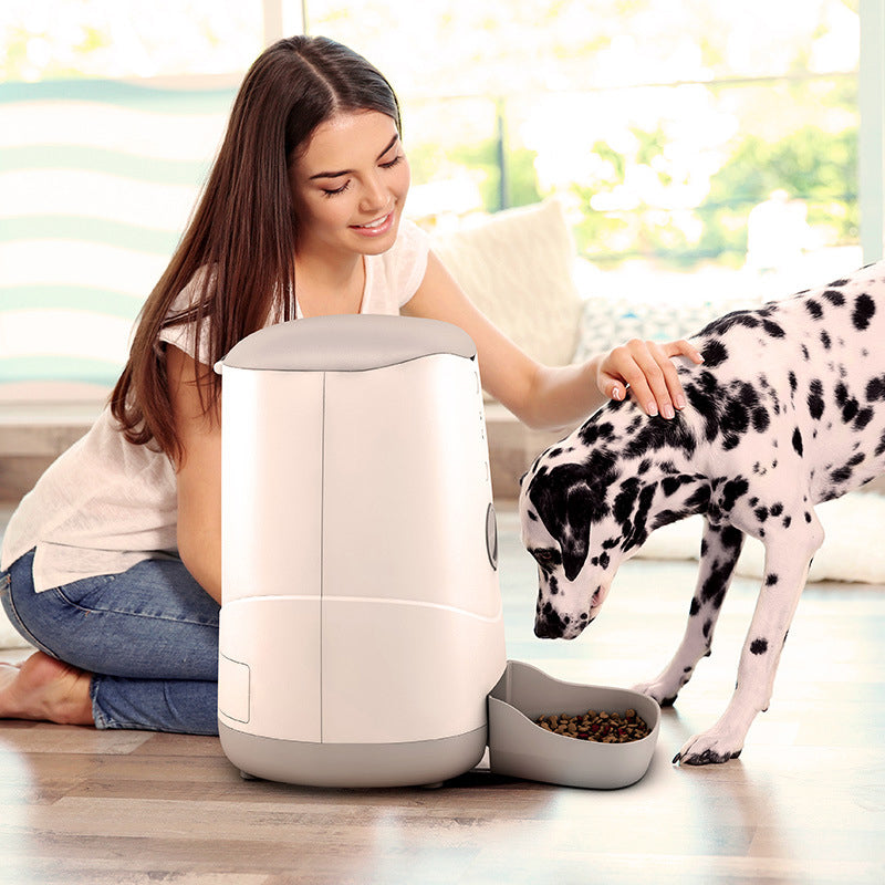 Intelligenter Futterautomat – Bild 4 | LuxeStyle
