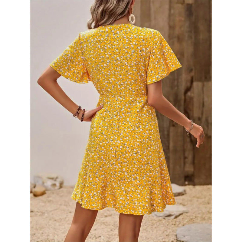 Geblümtes Mini-Kleid mit One-Shoulder-Schnitt | LuxeStyle