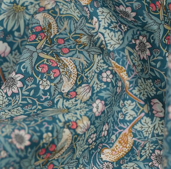 Liberty Tana Lawn Baumwolle 'Strawberry Thief' | LuxeStyle
