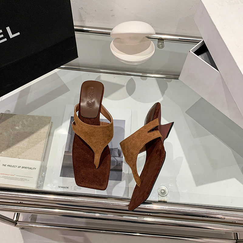 Elegante Square Toe Thong Sandalen