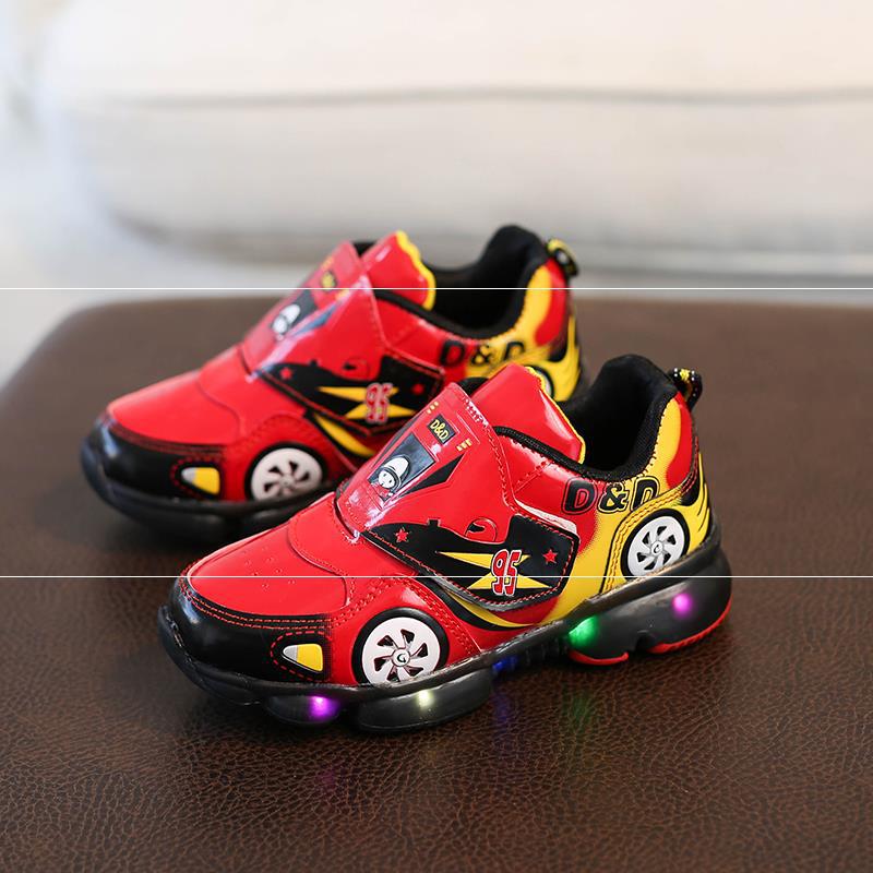 Glowende Sportschuhe – Bild 2 | LuxeStyle