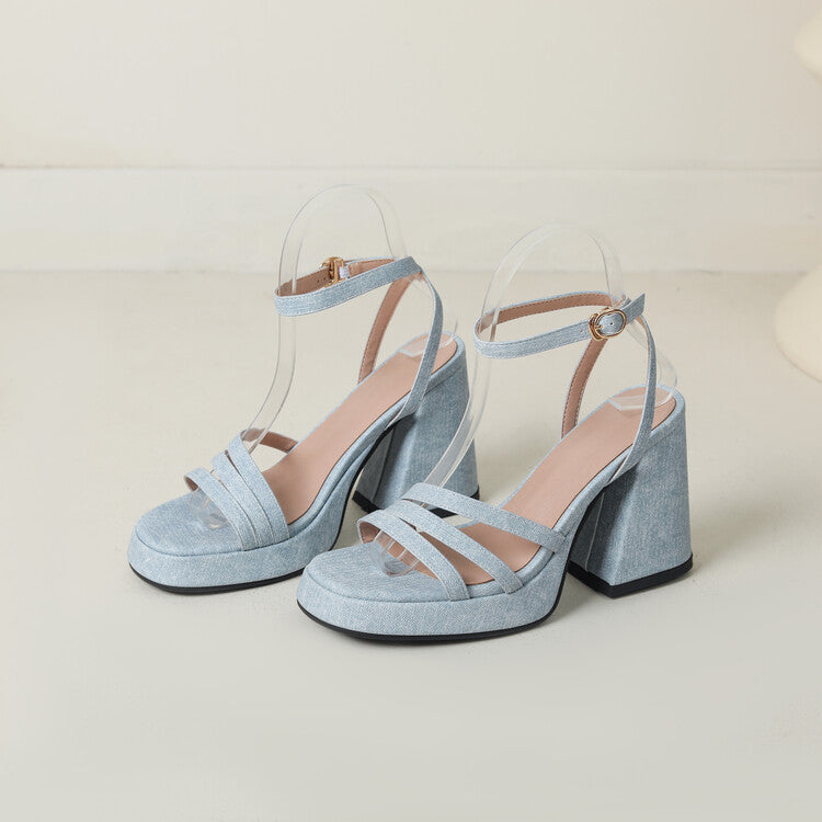 Jeans-Riemen-Sandalen – Bild 2 | LuxeStyle