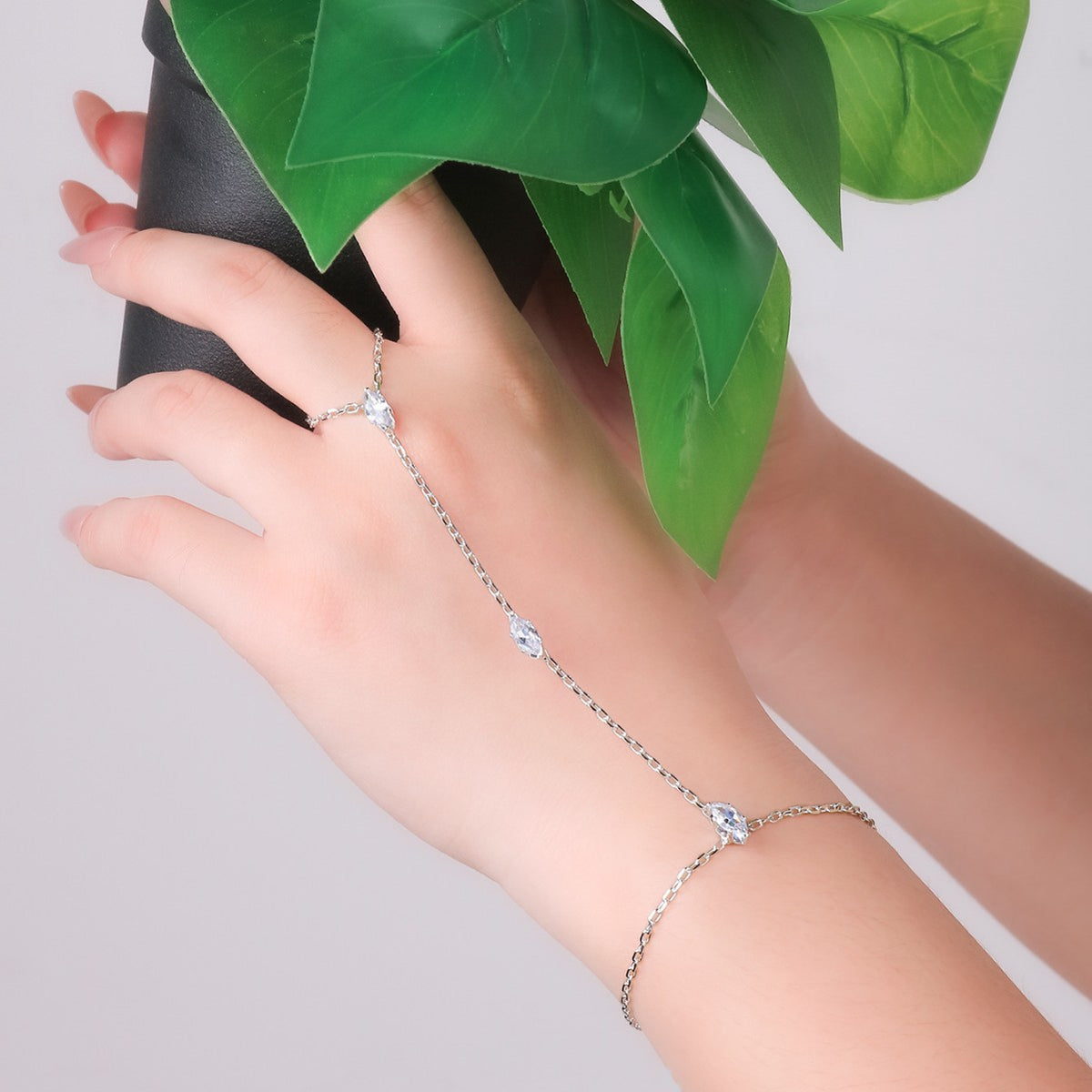 Minimalist Marquise Zirkon Armband – Bild 5 | LuxeStyle