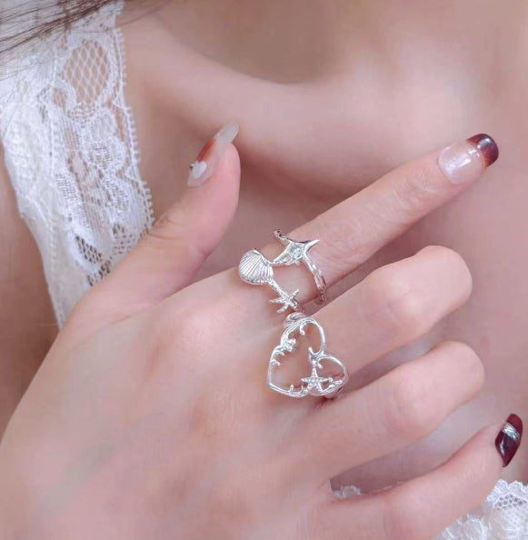 Silberner Relief-Ring mit Stern