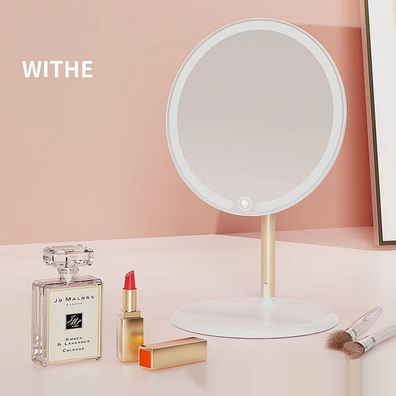Dreifach LED-Makeup-Spiegel mit USB-Ladefunktion – Bild 1 | LuxeStyle