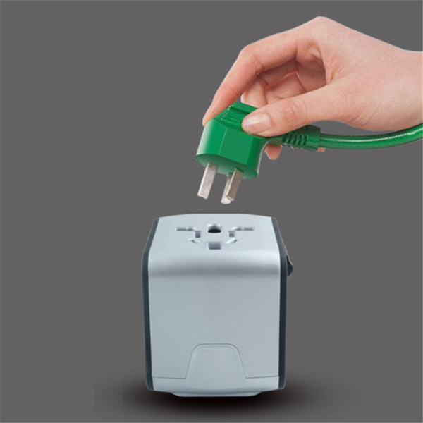 Multi-Universal-Reiseadapter