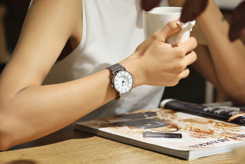 Stahlmesh-Wasserfeste Armbanduhr mit Zeiger – Bild 2 | LuxeStyle