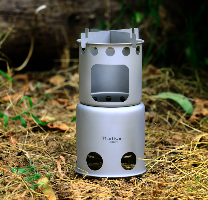 Titanium Artisan ultraleichter Titan-Holzofen – Bild 7 | LuxeStyle