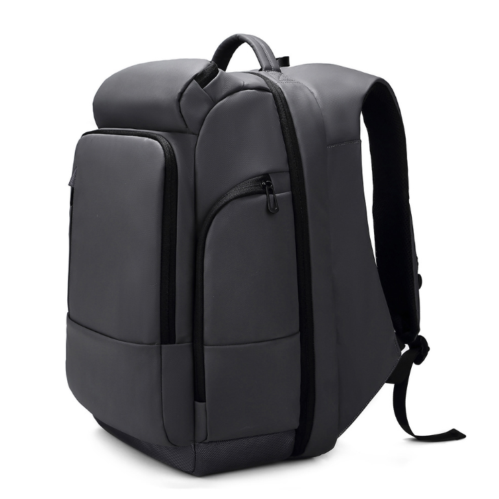 Reise- und Arbeitsrucksack mit USB-Ladefunktion – Bild 3 | LuxeStyle