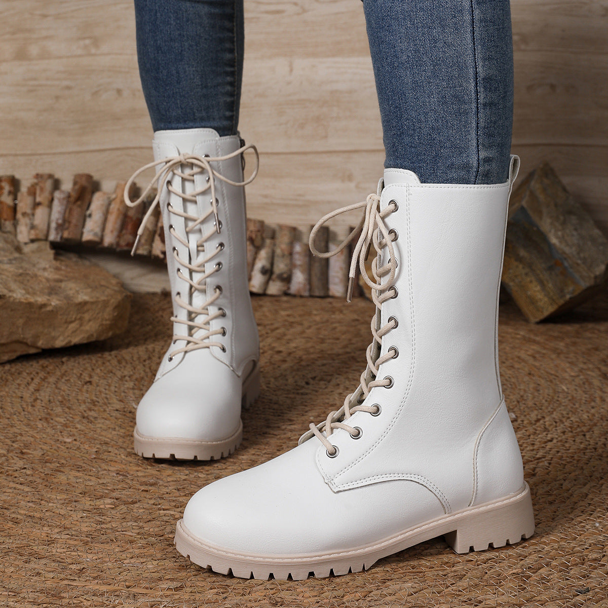 Martin Boots mit Rundspitze und Blockabsatz