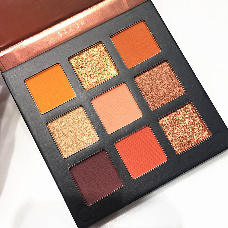 Eyeshadow Palette mit 8 Farben – Bild 11 | LuxeStyle