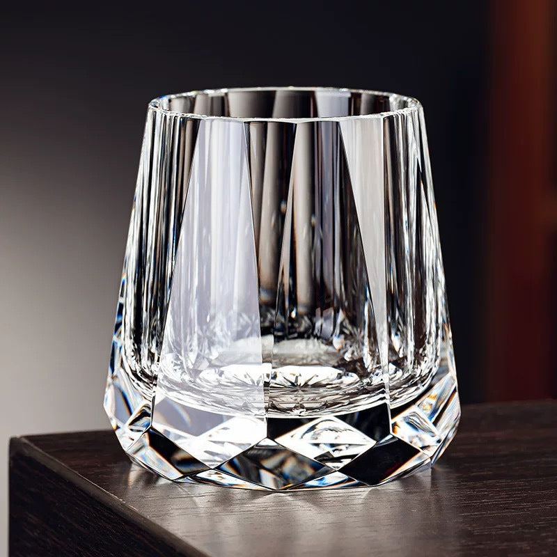 Kristall-Whiskyglas Luxus-Design – Bild 4 | LuxeStyle