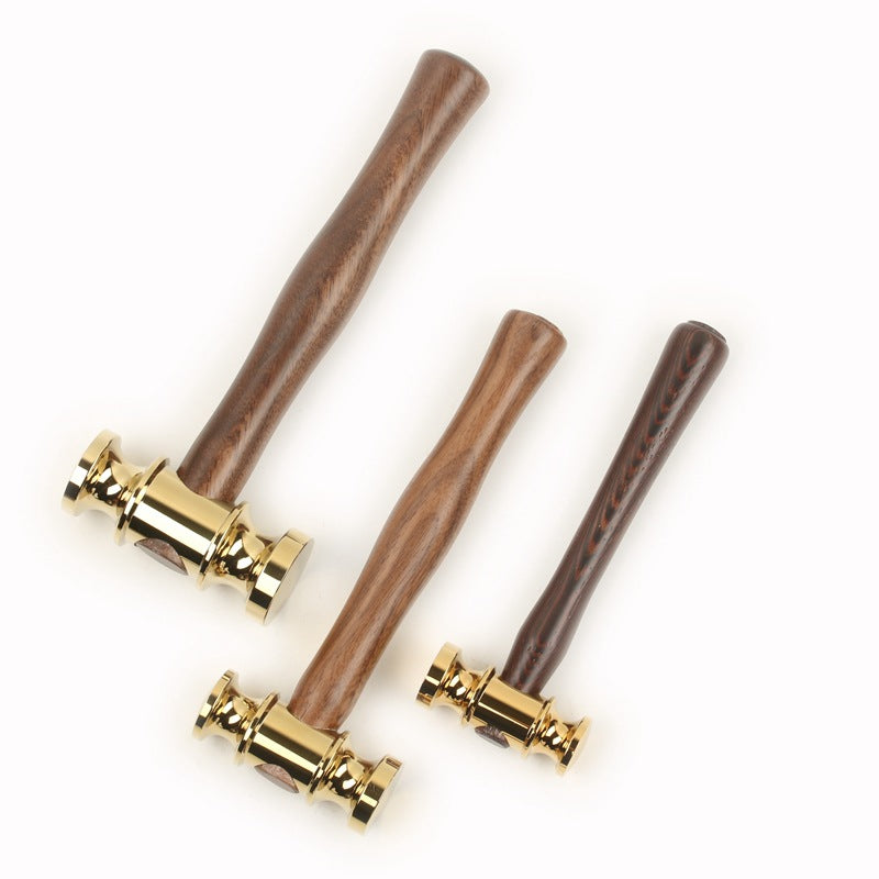 Kleiner Hammer mit Messinggriff – Bild 4 | LuxeStyle