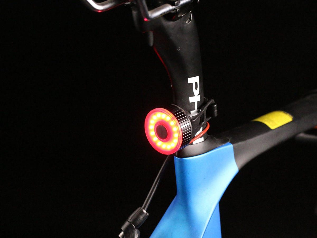 4-in-1 Multifunktions-Fahrradleuchte – Bild 2 | LuxeStyle