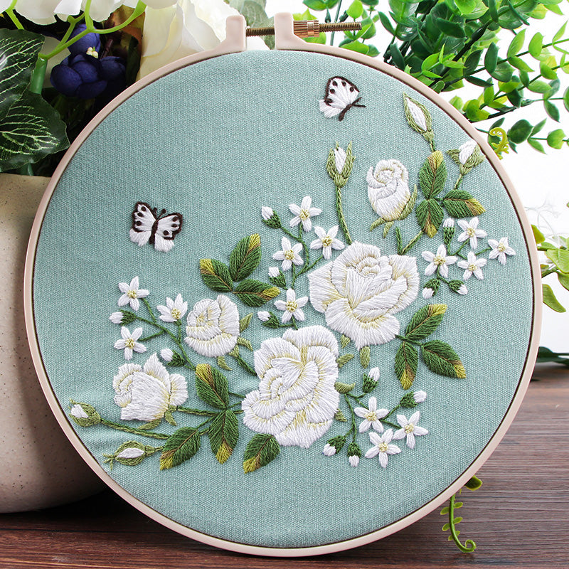 Blumenstickerei – Bild 1 | LuxeStyle