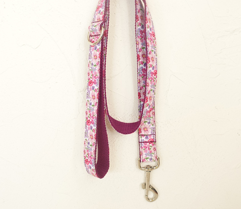 Hundeleine «Purple Flower» – Bild 5 | LuxeStyle