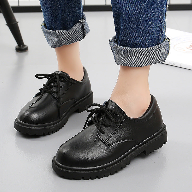 Tanzschuhe für die Schule – Bild 5 | LuxeStyle