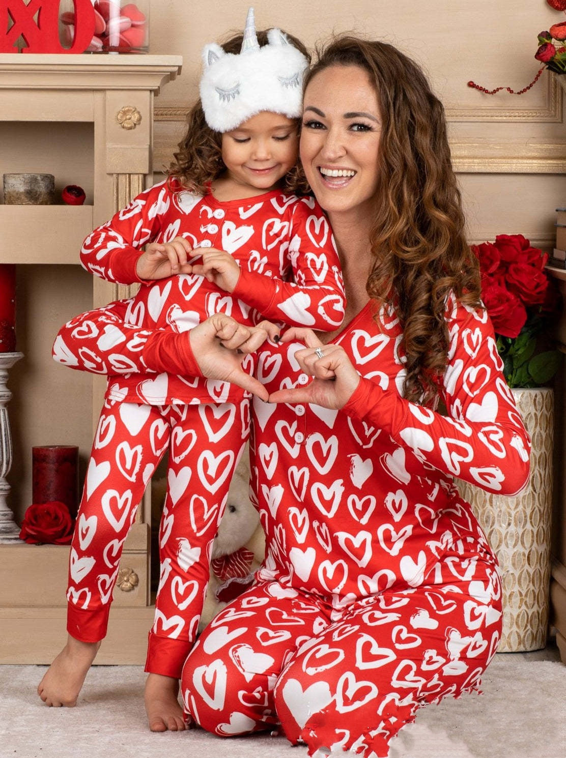 Herz-Print Pyjama-Set für Eltern & Kind