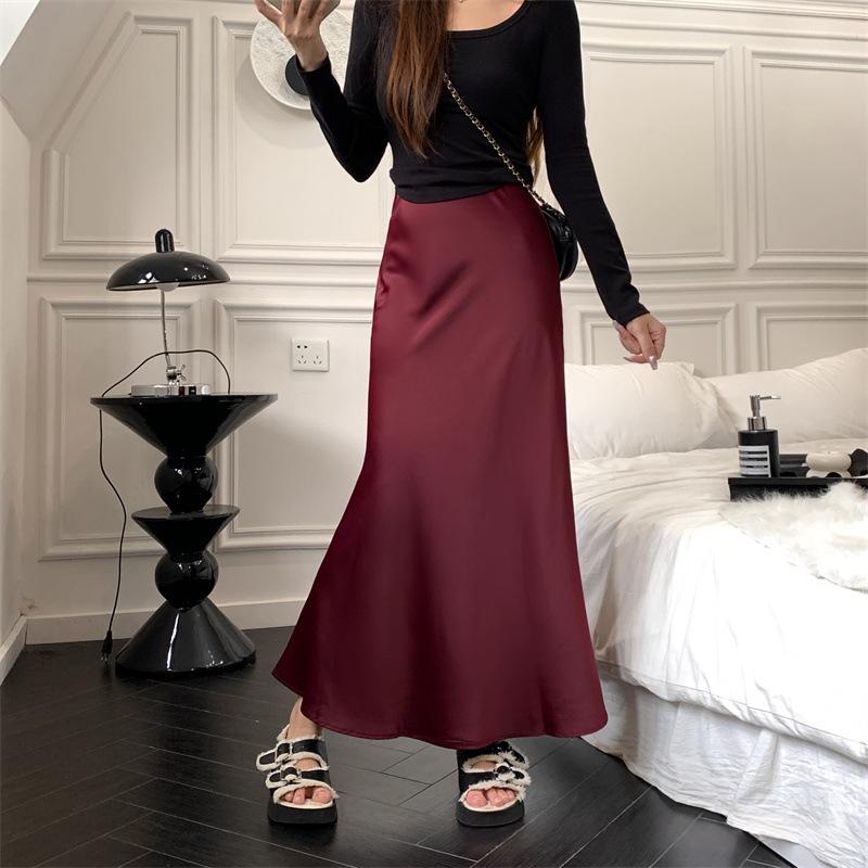 Satin-Mermaid-Rock im französischen Stil – Bild 7 | LuxeStyle