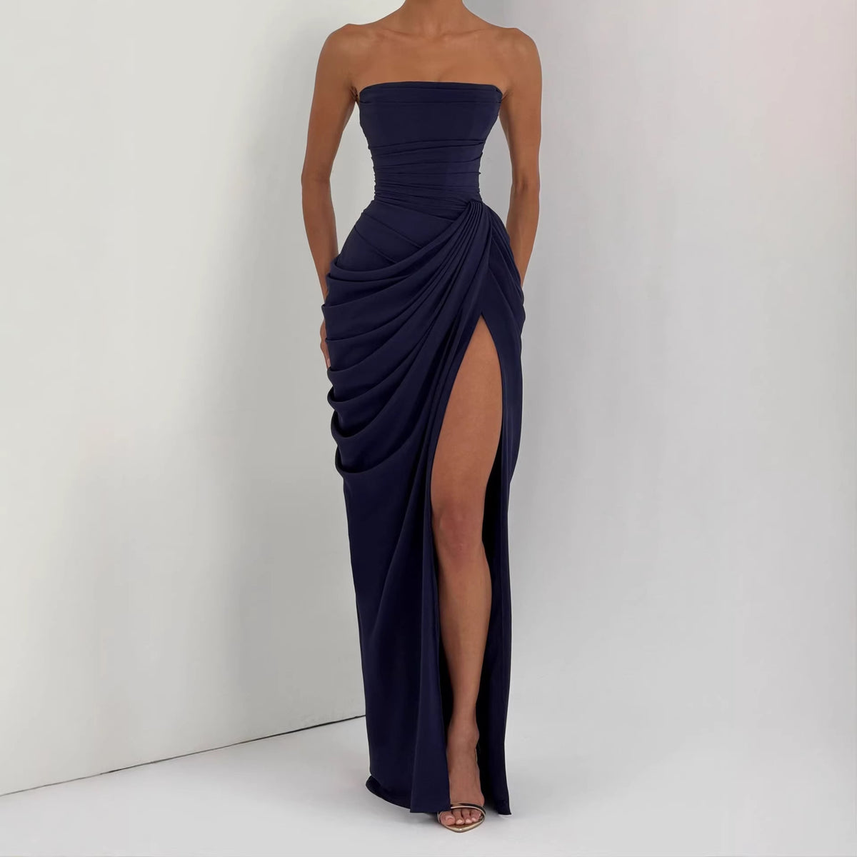 Asymmetrischer Plisseerock mit Schlitz – Bild 12 | LuxeStyle