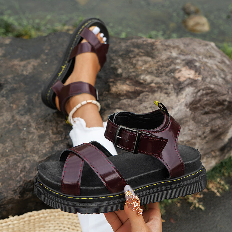 Römer Sandalen mit Kreuzriemen – Bild 3 | LuxeStyle
