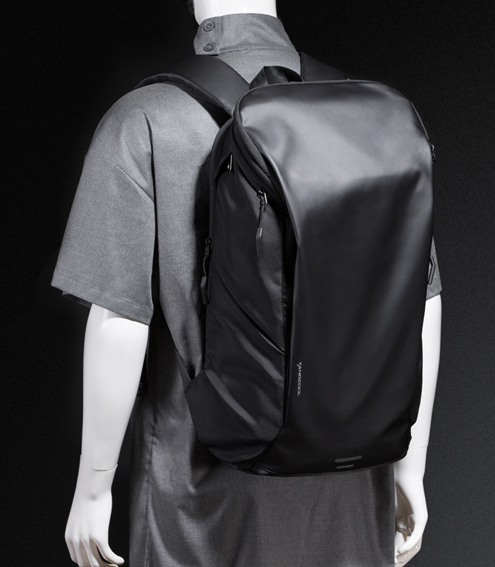 Multifunktionaler Rucksack mit vielen Fächern – Bild 3 | LuxeStyle