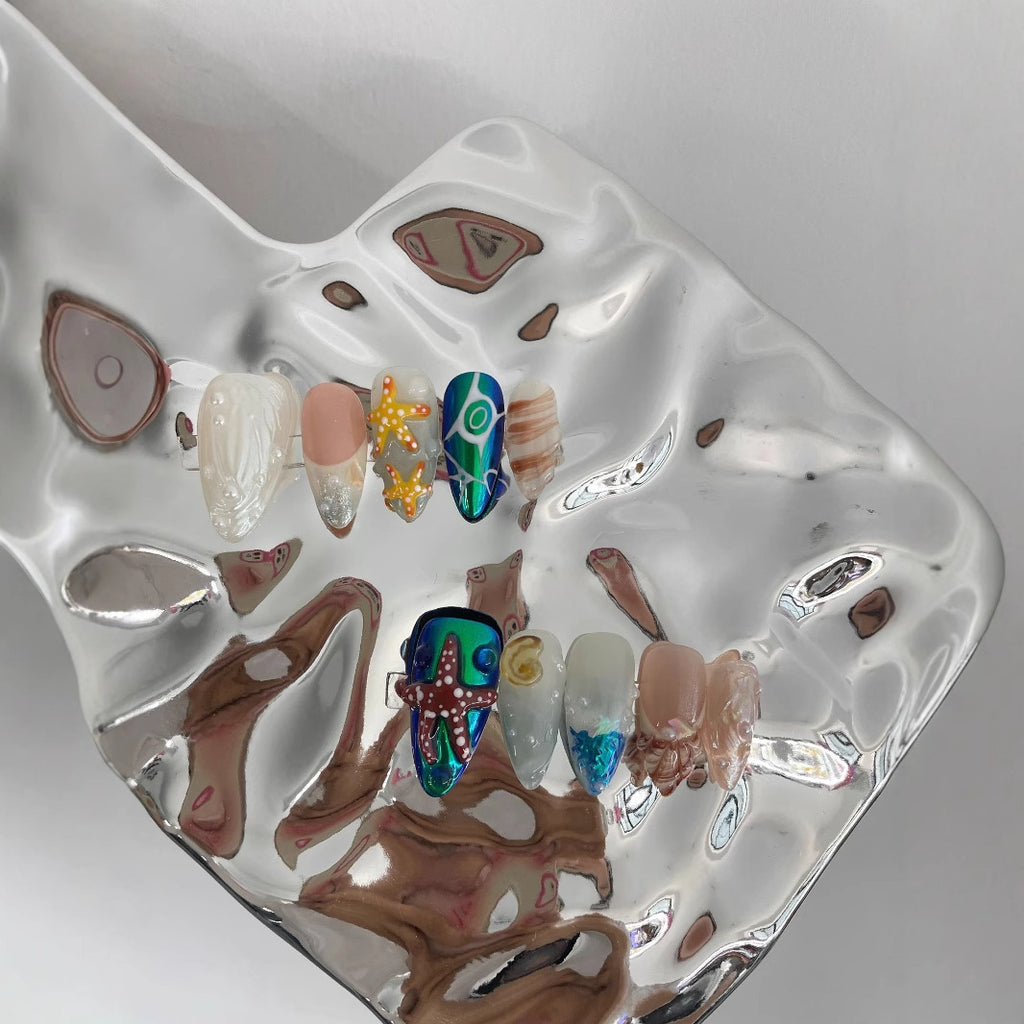 Handbemalte Unterwasserwelt-Maniküre – Bild 5 | LuxeStyle