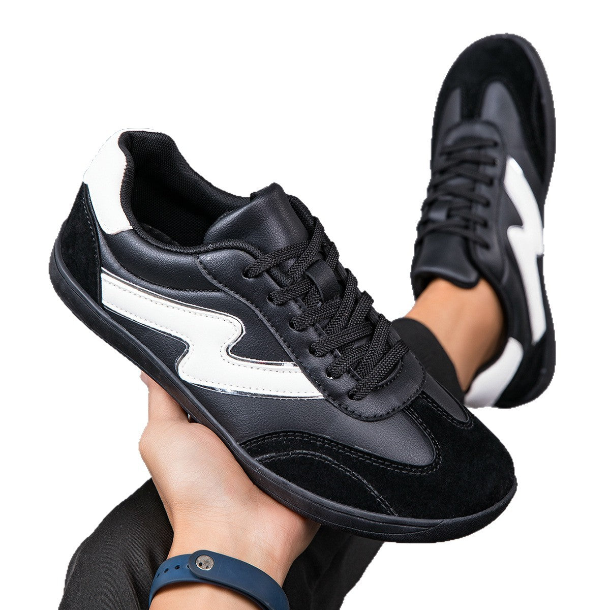 Breite Sneaker für Herren – Bild 3 | LuxeStyle