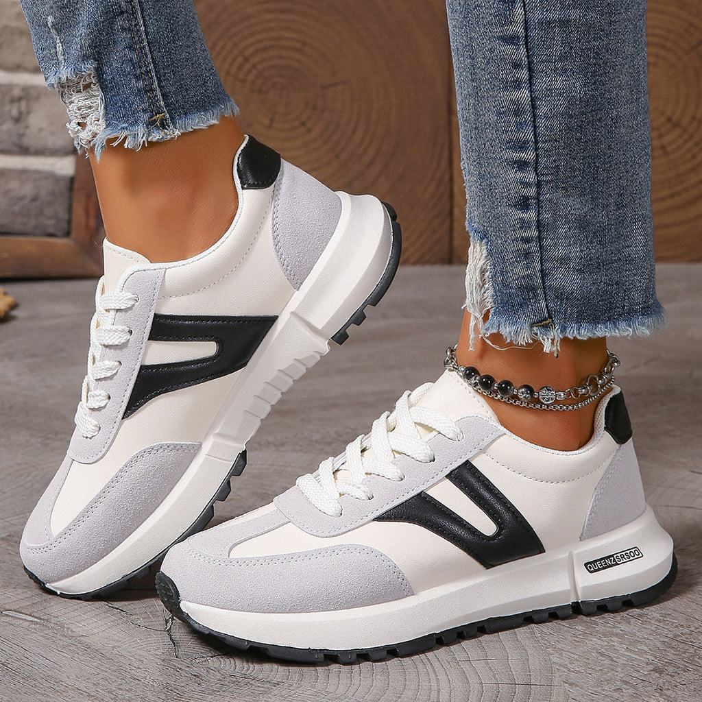 Atmungsaktive Mesh-Sneaker mit flacher Sohle