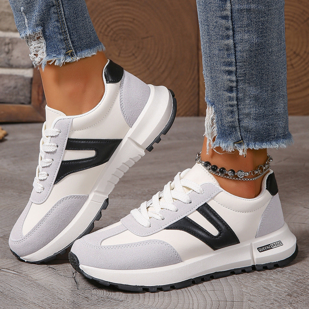 Atmungsaktive Mesh-Sneaker mit flacher Sohle