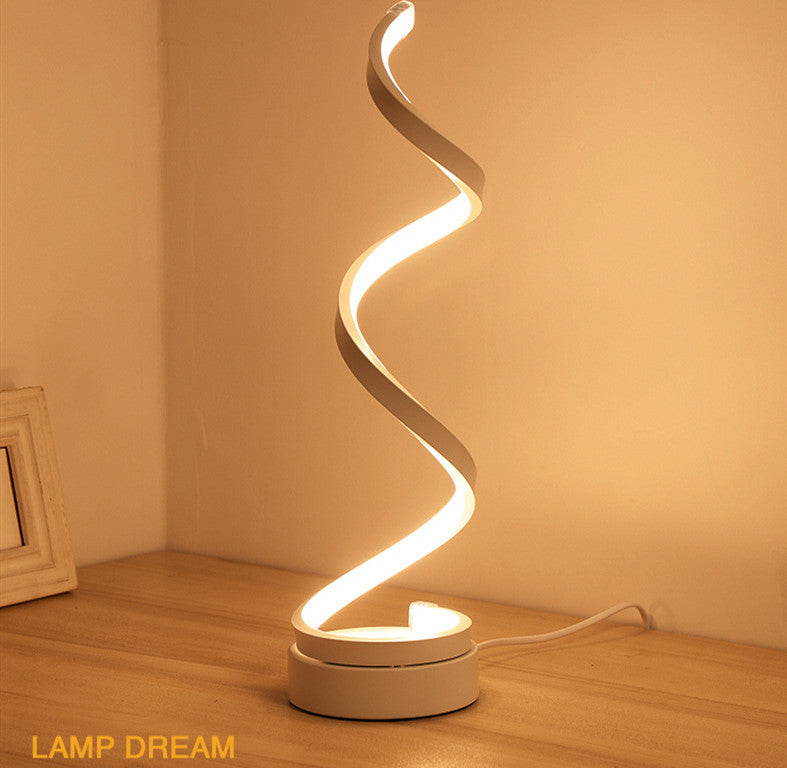 LED Tischleuchte mit gebogenem Design