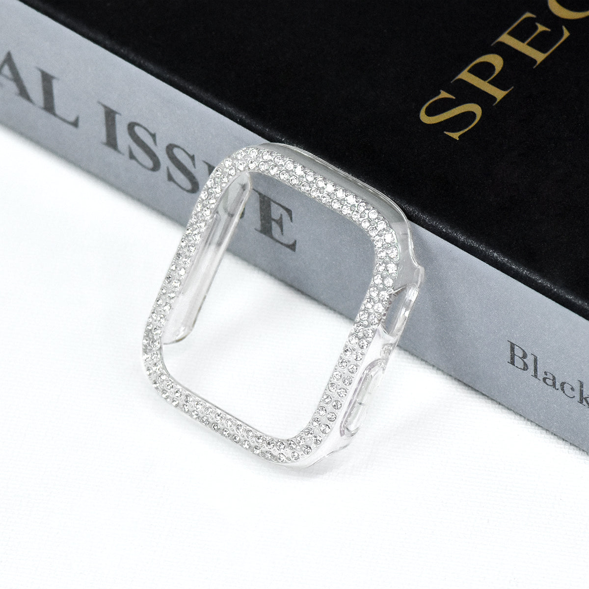 Uhrengehäuse mit Diamant-Einlage – Bild 3 | LuxeStyle