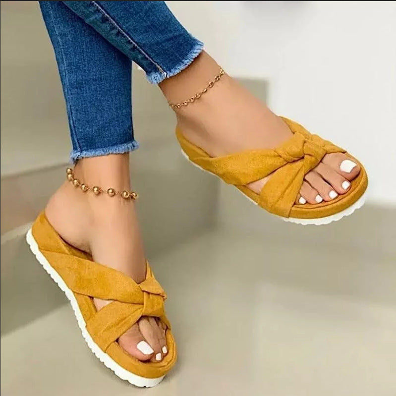 Plattform-Slipper mit Schleife aus Wildleder – Bild 3 | LuxeStyle